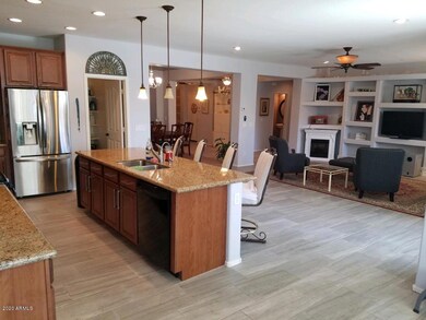 NEW KITCHEN FAMILY ROOM