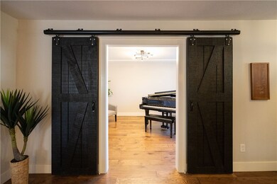 605 NW J St, Bentonville, AR 72712 - photo 5