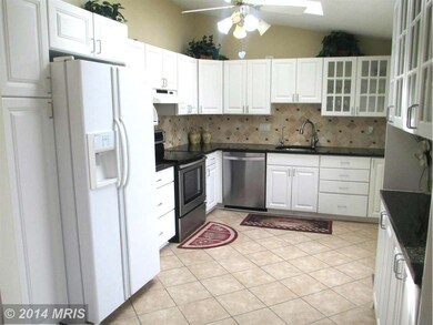 2 Roxburgh Ct, Nottingham, MD 21236 - photo 4