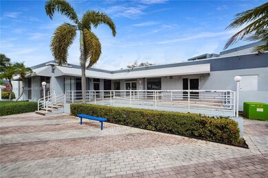 The Beach Club at Fontainebleau Park unit E207, Miami, FL 33172 - photo 6