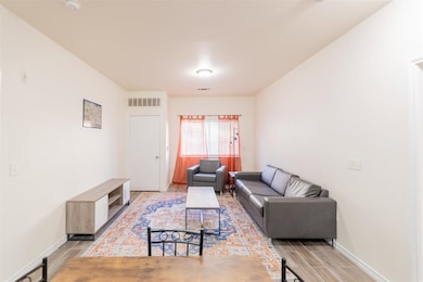 251 W Miller #319 Ave, Stillwater, OK 74075 - photo 4