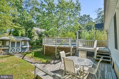 4937 Elm St, Shady Side, MD 20764 - photo 2