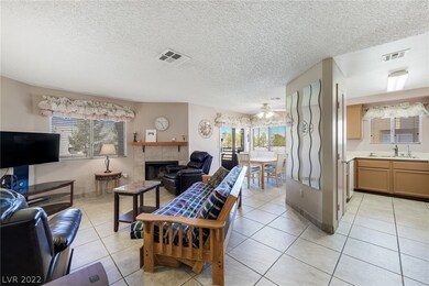 Living Room/Family Room