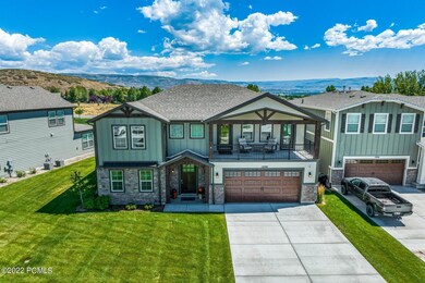 3_Aerial_1800x1200_3939800