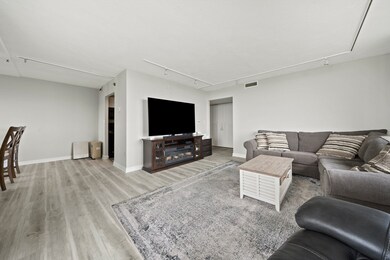 61 Broad Reach unit T101B, Weymouth, MA 02191 - photo 4