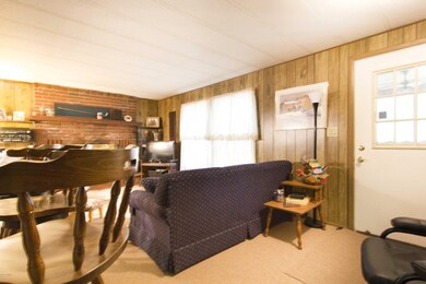 831 Redstart Ct, Lackawaxen Township, PA 18428 - photo 5