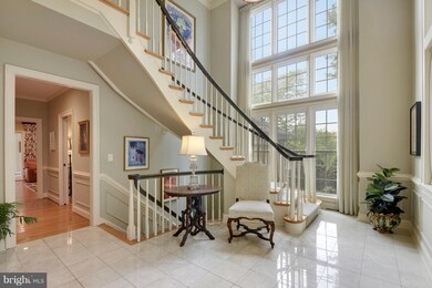 9480 Turnberry Dr, Potomac, MD 20854 - photo 3