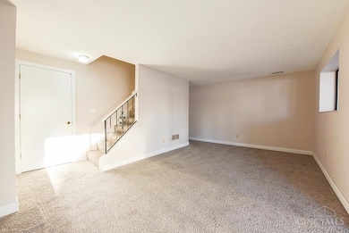 152 Stillmeadow Dr, Cincinnati, OH 45245 - photo 4