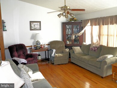 110 Lakeview Ct, Stephens City, VA 22655 - photo 2