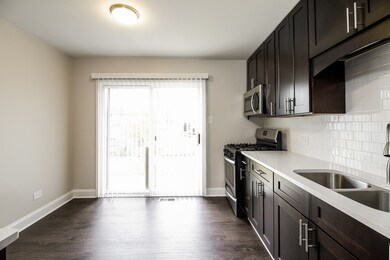 17559 Chestnut Ave, Country Club Hills, IL 60478 - photo 6