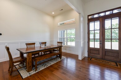 Natural Light Abounds