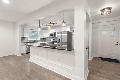 1145 N Glenwood Ave, Griffith, IN 46319 - photo 6