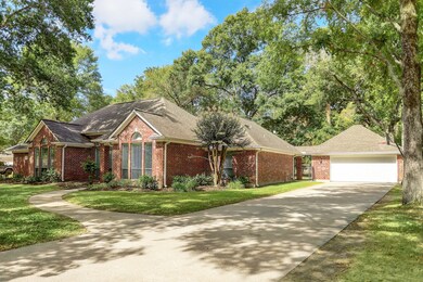 419 Monarch Oak Dr, Magnolia, TX 77354 - photo 4