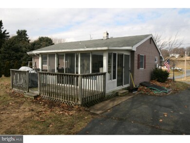 552 Adams Hotel Rd, Shoemakersville, PA 19555 - photo 2