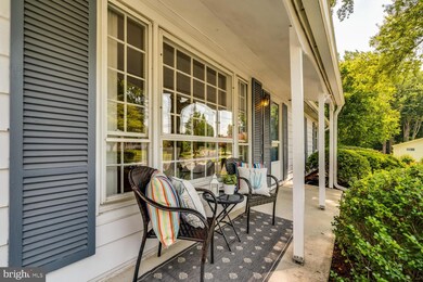 14113 Chadwick Ln, Rockville, MD 20853 - photo 4