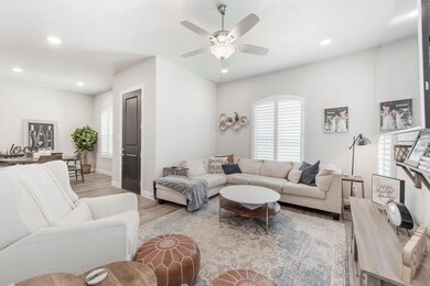 8301 Cotton Belt Ln, North Richland Hills, TX 76182 - photo 6