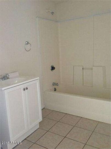 Back unit bathroom