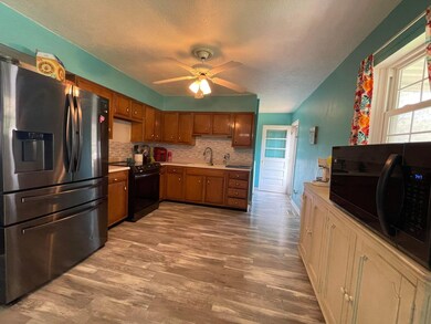 1708 Crimson Dr, Worthington, KY 41183 - photo 3