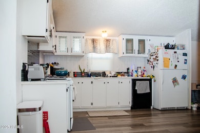 Kitchen-3