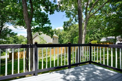 8 Colburn St, Burlington, MA 01803 - photo 3