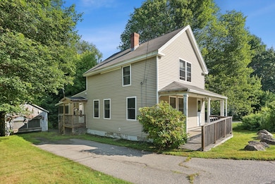 13 Brook St, Biddeford, ME 04005 - photo 2