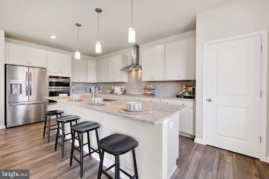 1243 Red Clover Ln unit ASHTON LOT195, Ranson, WV 25438 - photo 3