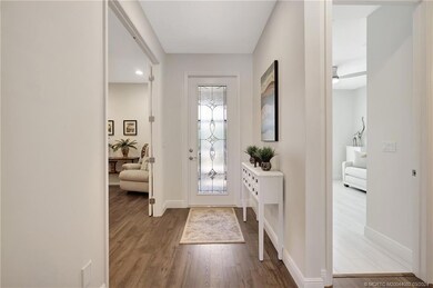 Foyer Entry