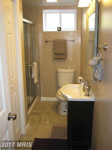 5011 59th Ave, Hyattsville, MD 20781 - photo 7