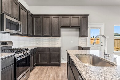 20087 Swinley Forest Dr, Cleveland, TX 77327 - photo 7