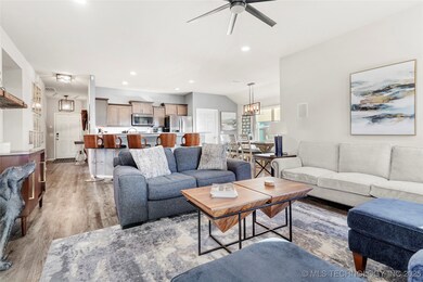 1243 E San Antonio St, Broken Arrow, OK 74012 - photo 6