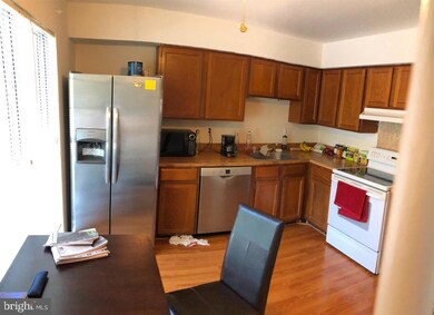 2881 Madeira Ct unit 11, Woodbridge, VA 22192 - photo 3