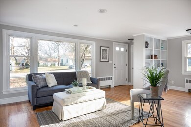 95 Lancaster Ave, Warwick, RI 02886 - photo 4