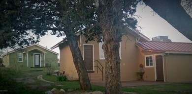 Home with Guest House