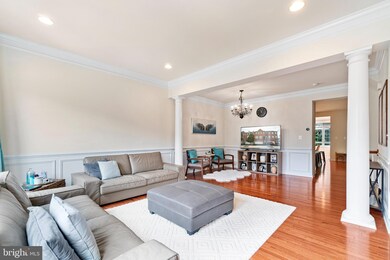43262 Mitcham Square, Ashburn, VA 20148 - photo 2