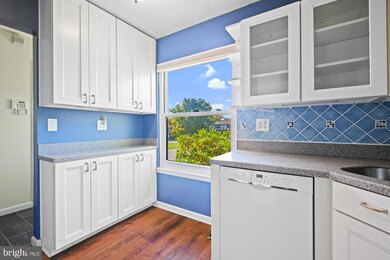 21 Bernadotte Ct, Parkville, MD 21234 - photo 7