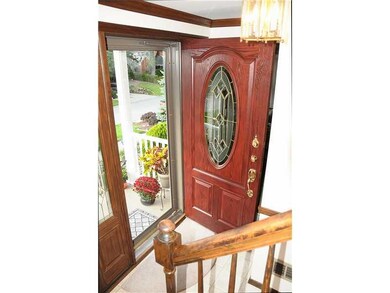 Entry/Foyer.
