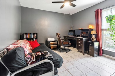 2157 Leslie St, Gretna, LA 70056 - photo 6