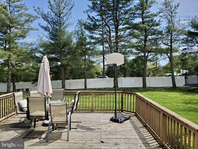 58 Meer Dr, Feasterville Trevose, PA 19053 - photo 5