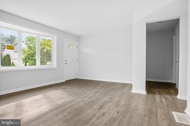 411 N Coles Ave, Maple Shade, NJ 08052 - photo 2