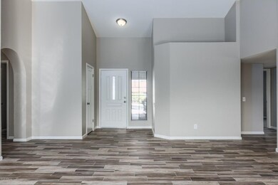 0005-Elmwood (8)