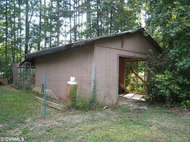 12551 Genito Rd, Amelia Court House, VA 23002 - photo 3