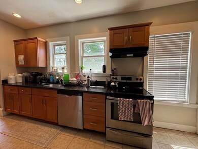 1138 Massachusetts Ave unit 2, Arlington, MA 02476 - photo 4