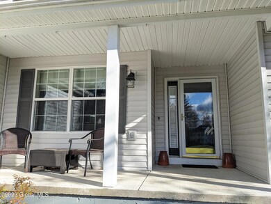 PXL_20231111_175100434