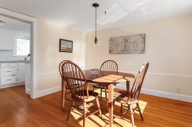 58 Beal Rd, Waltham, MA 02453 - photo 5