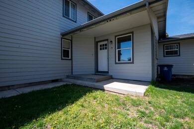 Unit A Walkway/Entry
