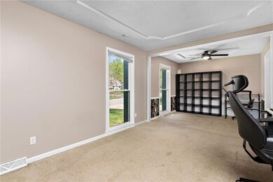 10226 Noland Rd, Lenexa, KS 66215 - photo 6