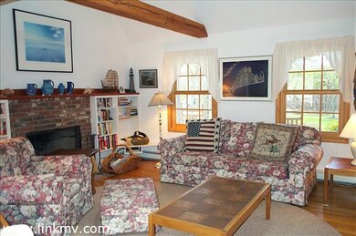 38 Skiffs Ln, Vineyard Haven, MA 02568 - photo 5