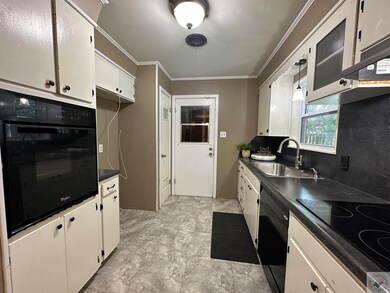 4004 Honeysuckle Ln, Texarkana, TX 75503 - photo 4