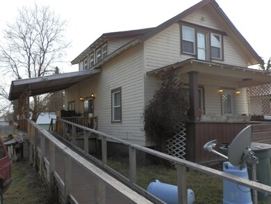 511 W Main Ave, Chewelah, WA 99109 - photo 2