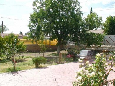 311 Bernadine Ave, El Paso, TX 79915 - photo 6